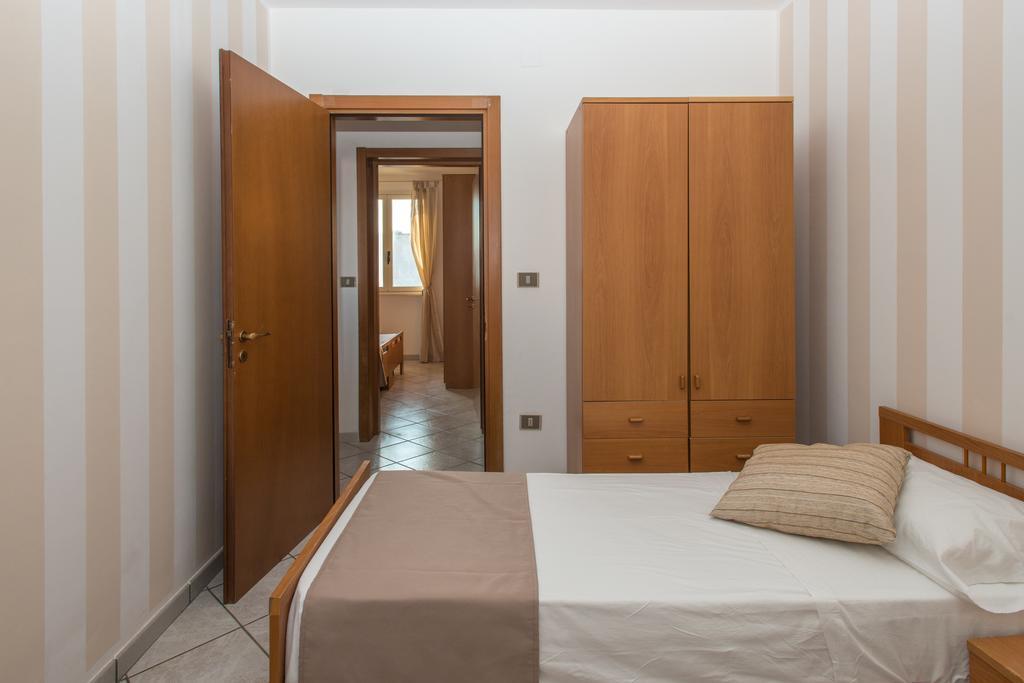 Blu Side Hotel & Residence Torre San Giovanni Ugento Exterior photo