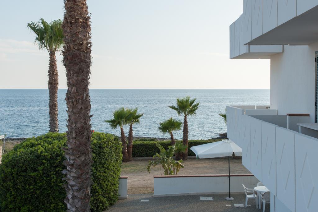 Blu Side Hotel & Residence Torre San Giovanni Ugento Exterior photo